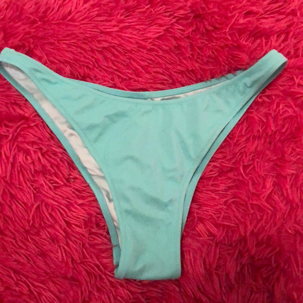 Victoria Secret itsy bikini bottoms